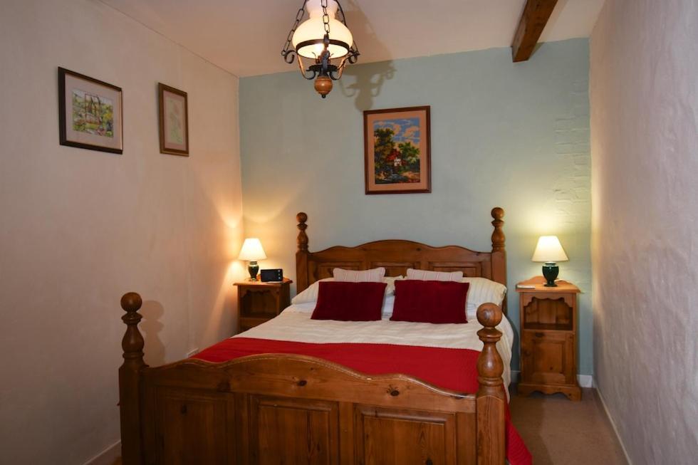 Glascoed Farmhouse Carmarthen Ngoại thất bức ảnh
